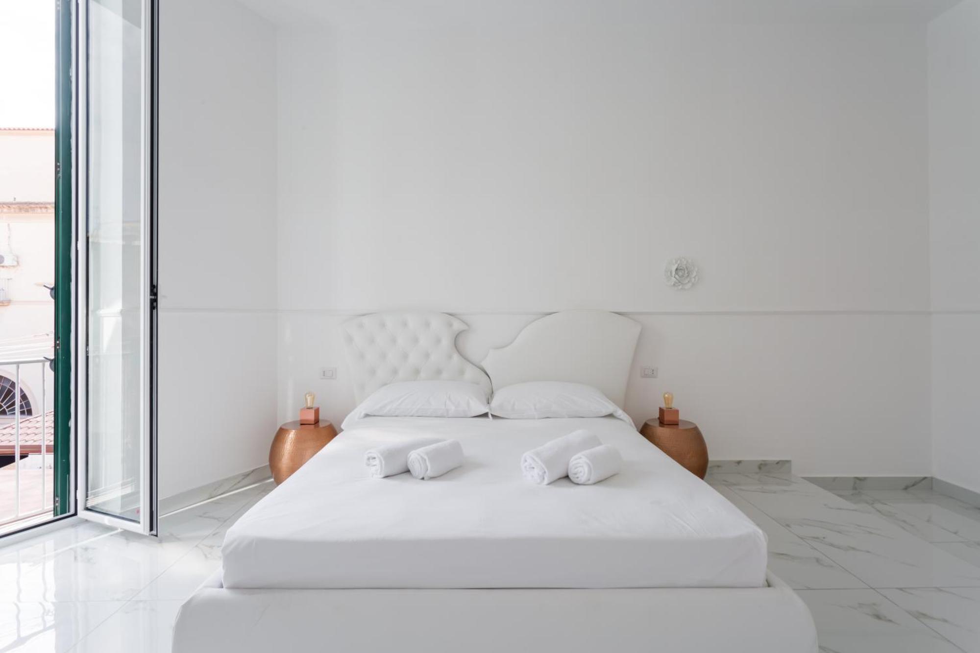 Golden Suites By Dimorra Naples Extérieur photo